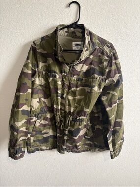 Old Navy Camo Utility Shirt Jacket in Olive, Brown, Tan